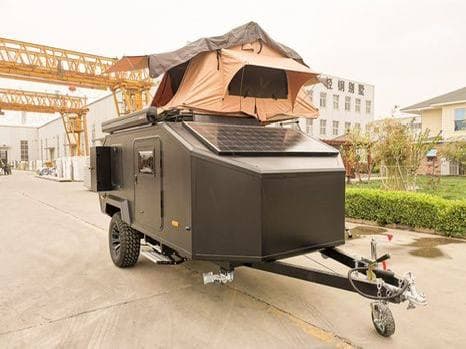 Roadrunner Explorer detail and living space